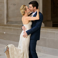 wedding kiss at city hall